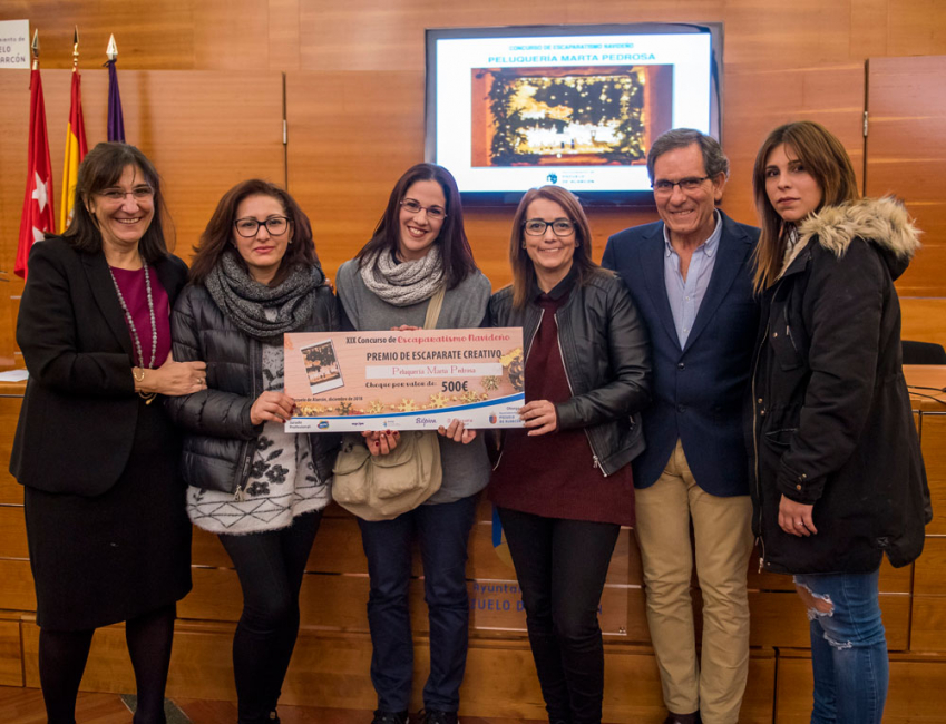 20181219-Fot-Premio-Escaparatismo-(5)_0.jpg