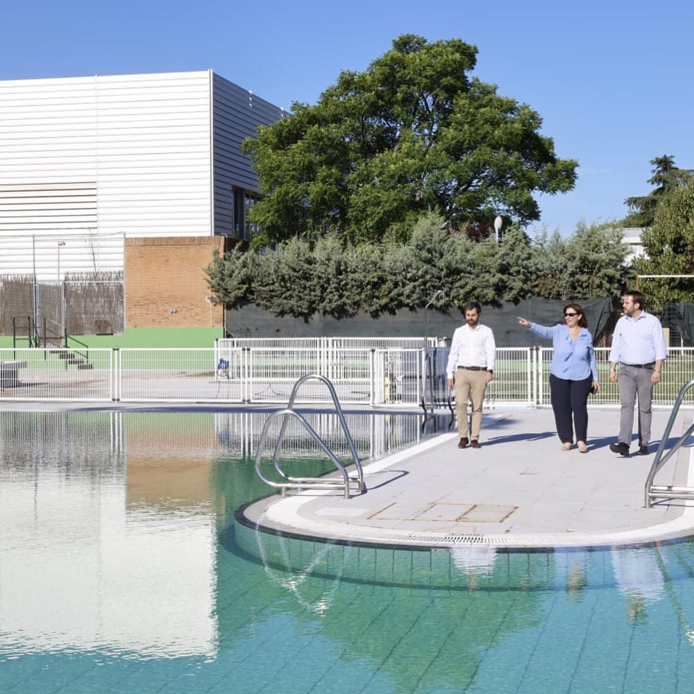 ​​​​Apertura de piscinas