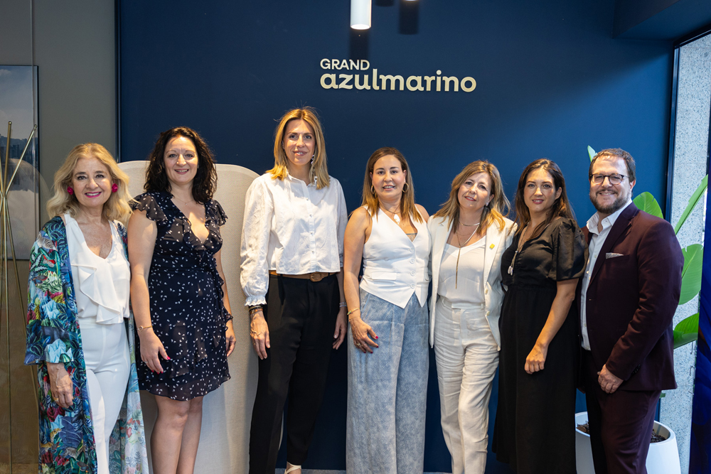 Inauguración agencia de viajes