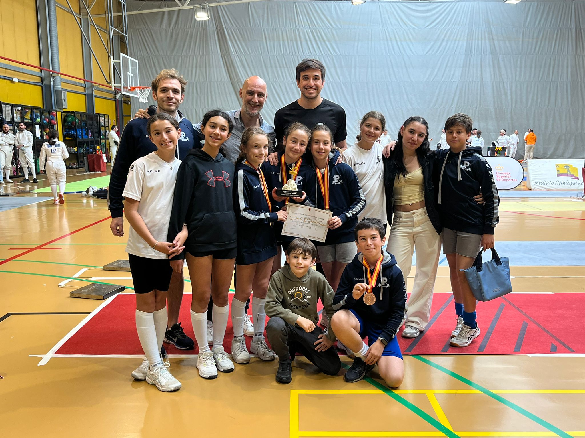 Oro nacional para la esgrima de Pozuelo