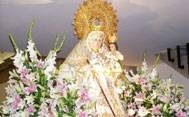 Virgen de la Consolación durante la procesión (Se abre en ventana nueva)