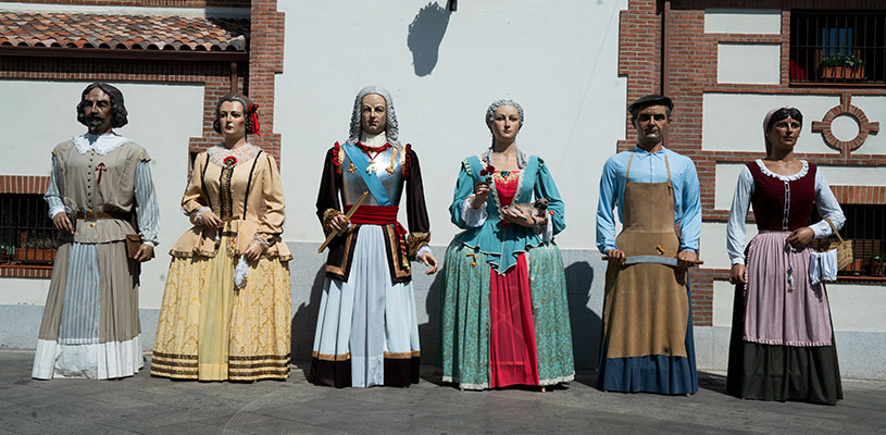 Gigantes y cabezudos de Pozuelo de Alarcón