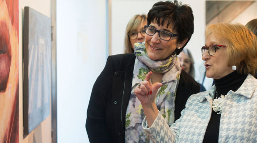 Inauguración exposición mujeres pintoras y escultoras 2016