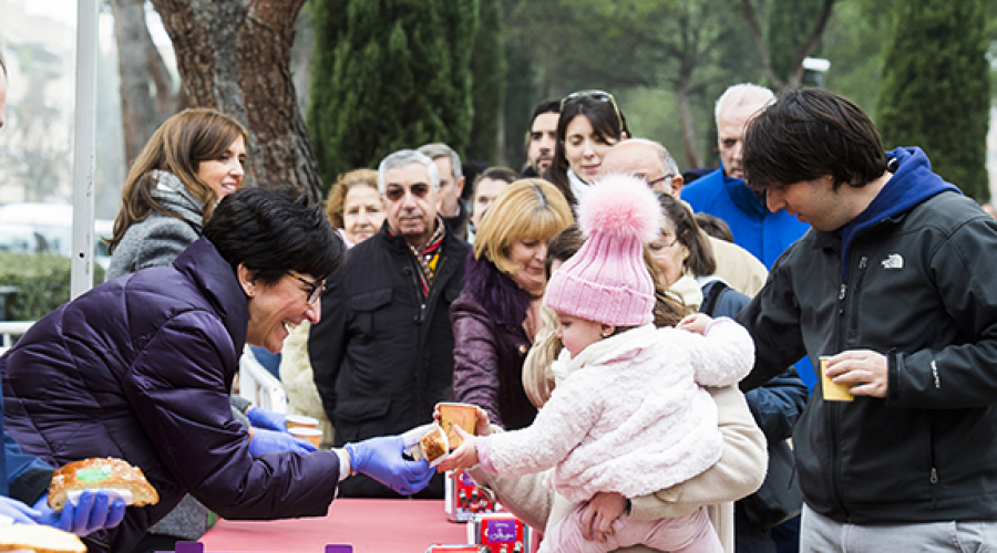 Reparto de roscón de Reyes