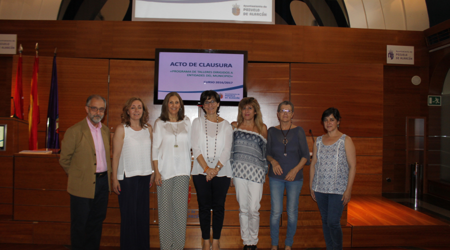 Entrega de diplomas a los alumnos de los talleres de entidades que trabajan con personas con discapacidad