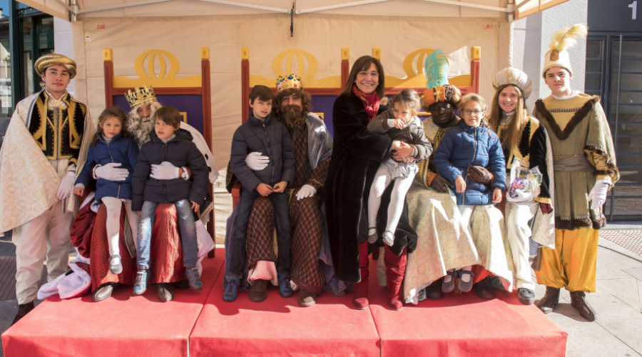 Entrega de cartas a los Reyes Magos