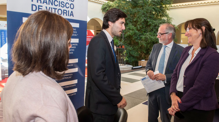 La alcaldesa, Susana Pérez Quislant, en el I Foro de Formación Empleo y Empresas