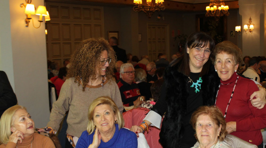 Encuentro de mayores de Pozuelo en Segovia por Navidad