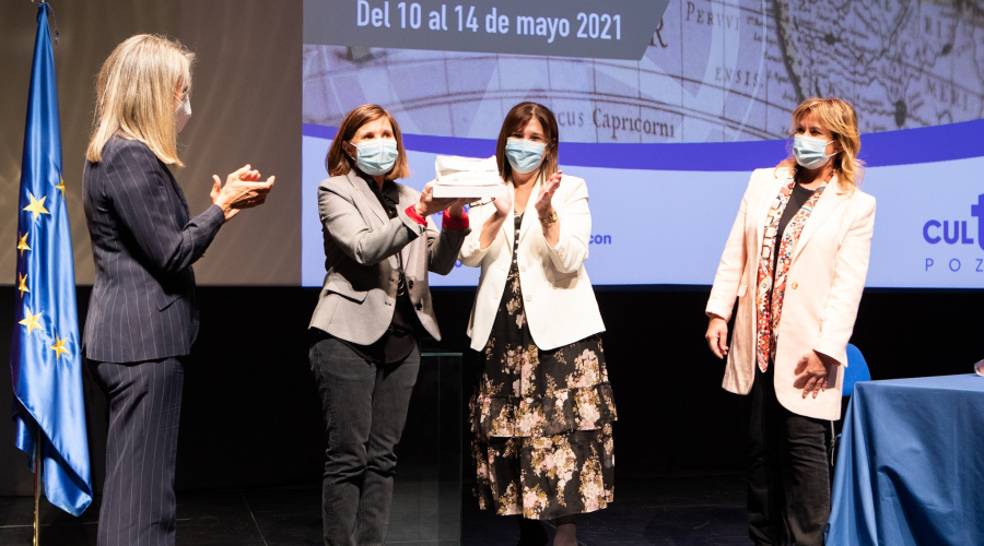Entrega del II Premio de novela