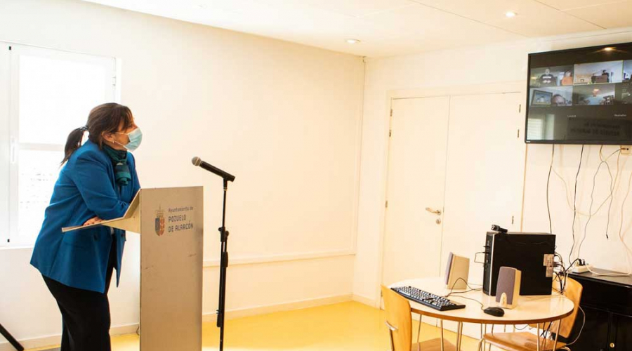 Ciclo conferencias y talleres mayores