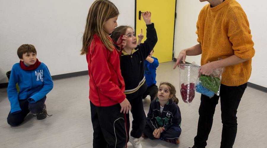 Escuela de creatividad y artes escénicas
