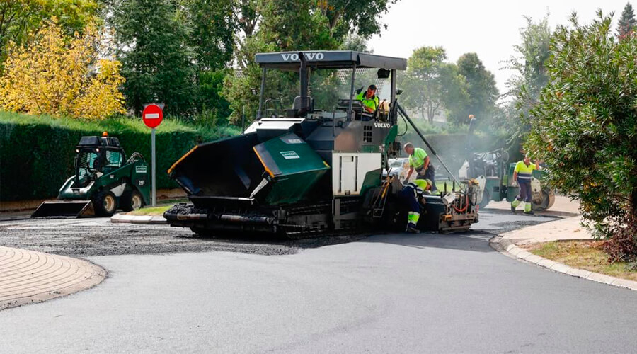 En marcha una nueva Operación Asfalto que mejorará calles de acceso a urbanizaciones y del centro de la ciudad 