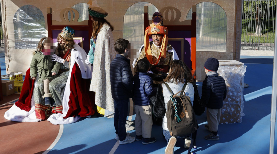 entrega de cartas a los reyes magos