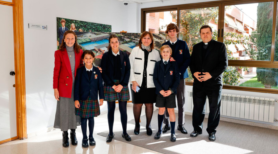 Visita al colegio Everest School 
