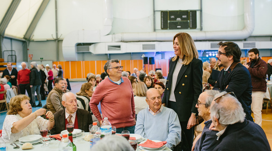 Comida de Navidad con los mayores de Pozuelo