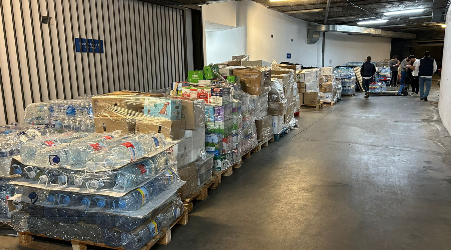 Recogida de alimentos para los afectados por la DANA en Pozuelo de Alarcón
