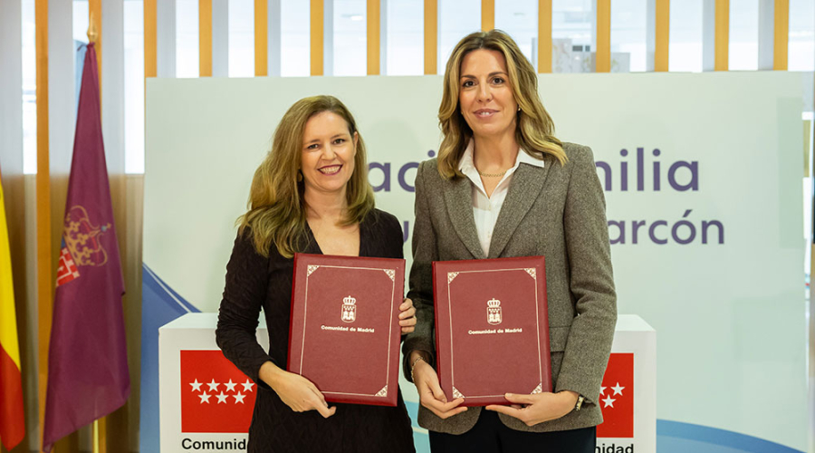 Firma del convenio para el Servicio de Atención Adicciones tecnológicas