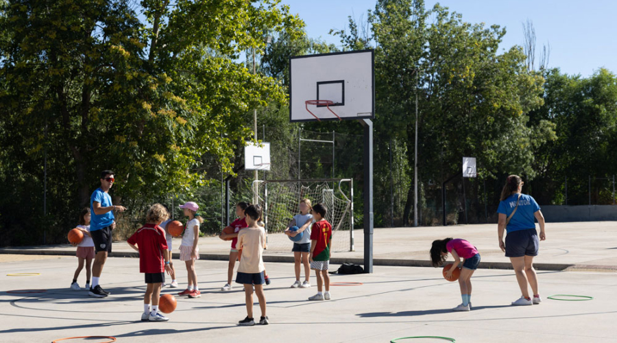campamento de agosto