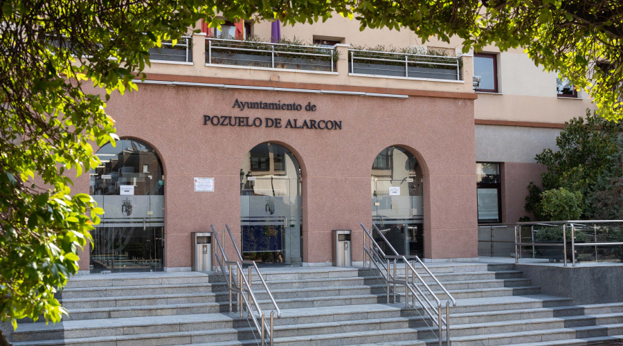 Fachada del Ayuntamiento de Pozuelo de Alarcón