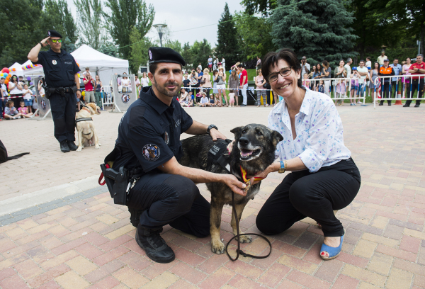 Entrega de medalla a Sacha