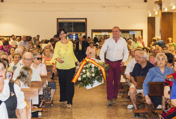 Ofrenda a la Virgen del Carmen