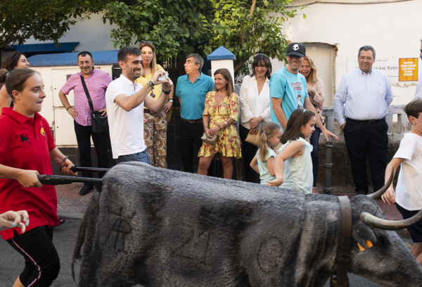 El encierro chiqui divirtió a los más pequeños