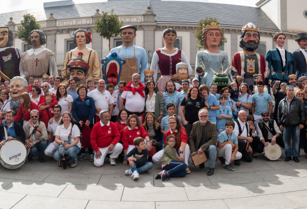 Visita Gigantes y cabezudos