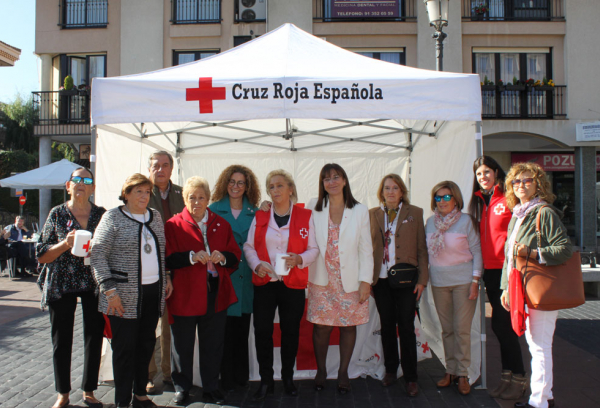 Susana Pérez Quislant en el Día de la Banderita