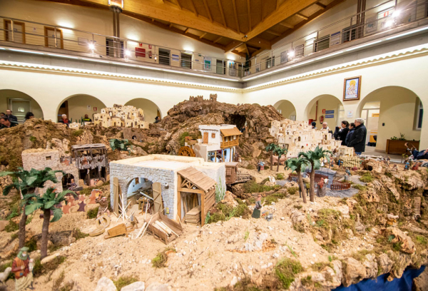 Belén instalado en el Ayuntamiento de Pozuelo de Alarcón