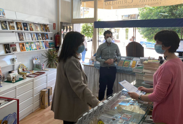 Entrega de certificado de desinfección de locales