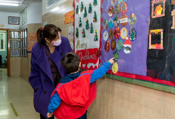 Susana Pérez Quislant visita el CEIP Infanta Elena