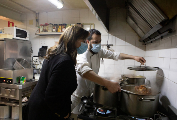 Susana Pérez Quislant visita uno de los restaurantes participantes en Pozuelo de Cuchara