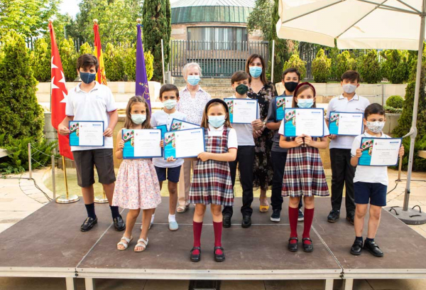 Concurso Escolar de Poesía e Ilustración Gerardo Diego