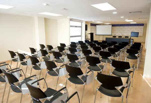 Programa de formación para emprendedores y estudiantes universitarios 