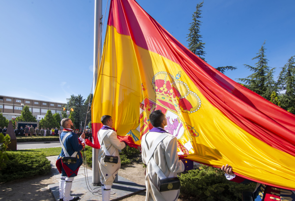 Homenaje a la Bandera de España