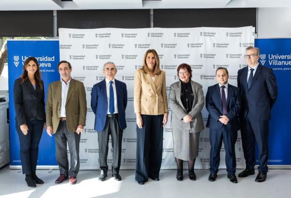 Universidad de Villanueva visita alcaldesa