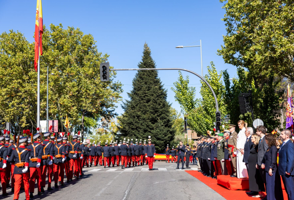 Homenaje a la Bandera en Pozuelo